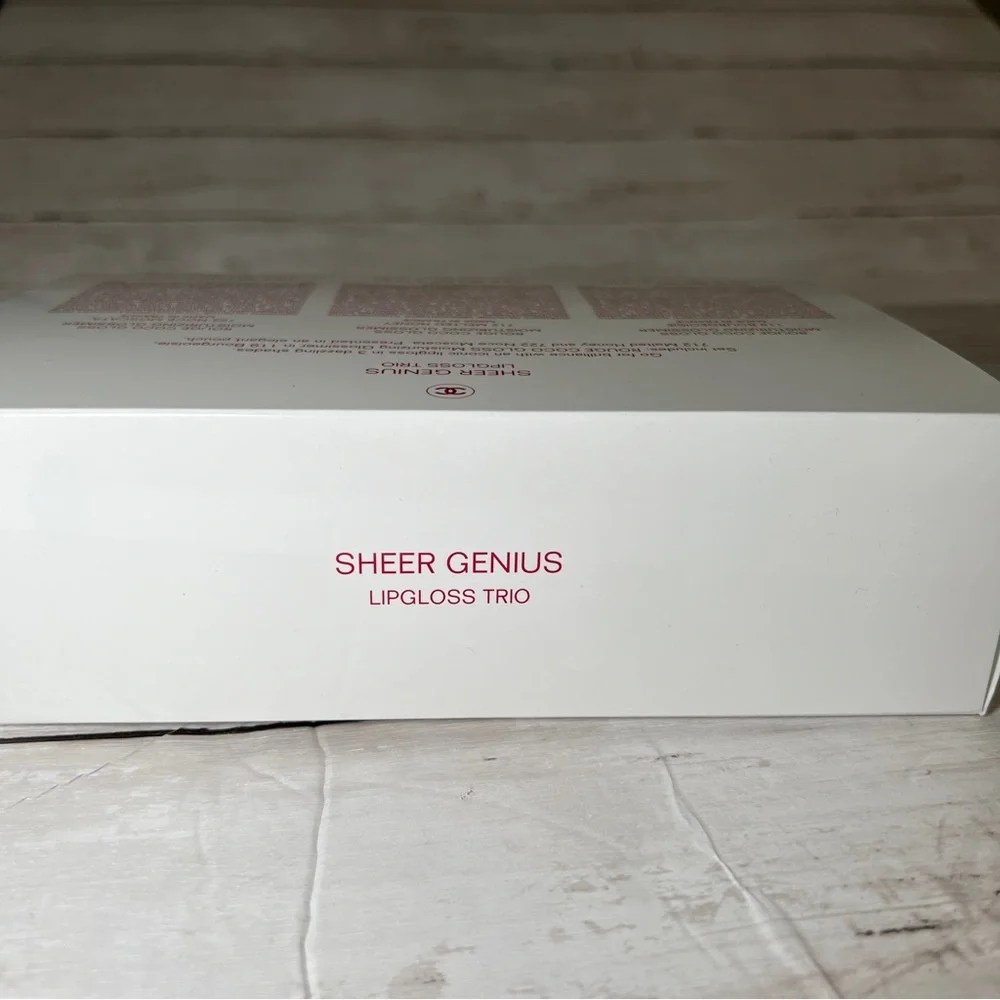 Chanel Bag Holiday Beauty Cosmetic Bag Red - Picture 5 of 7